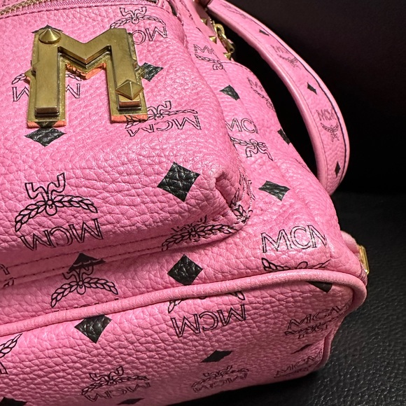 MCM PINK BACKPACK GIVEAWAY SALE - Picture 7 of 15